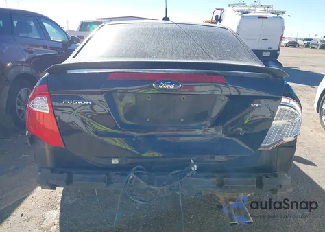 2011 Ford Fusion Se z USA, uszkodzony, nr VIN 3FAHP0HA3BR241894